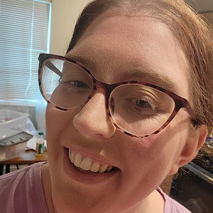 Meet your Posher, Lissa